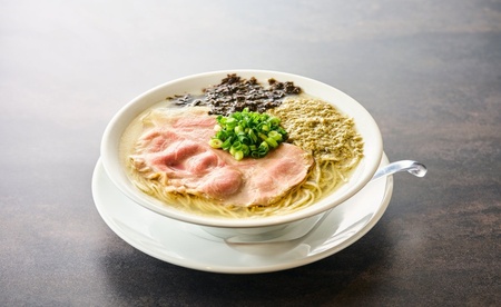 行列の絶えない話題のラーメン店「むかん」がついに東海エリア初出店！